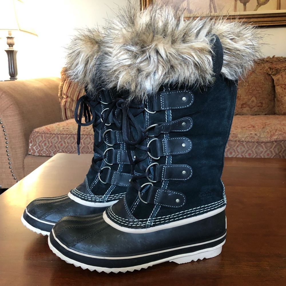 Sorel Women’s Boots - Size 8